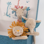 Doudou attache-tétine lion Sous mon baobab 6 - moulin roty