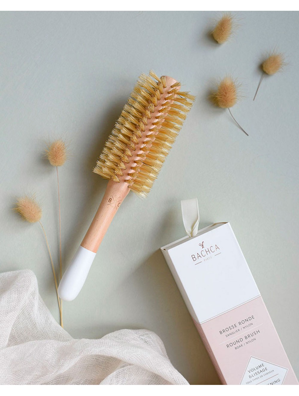 Brosse ronde en bois en sanglier - Bachca
